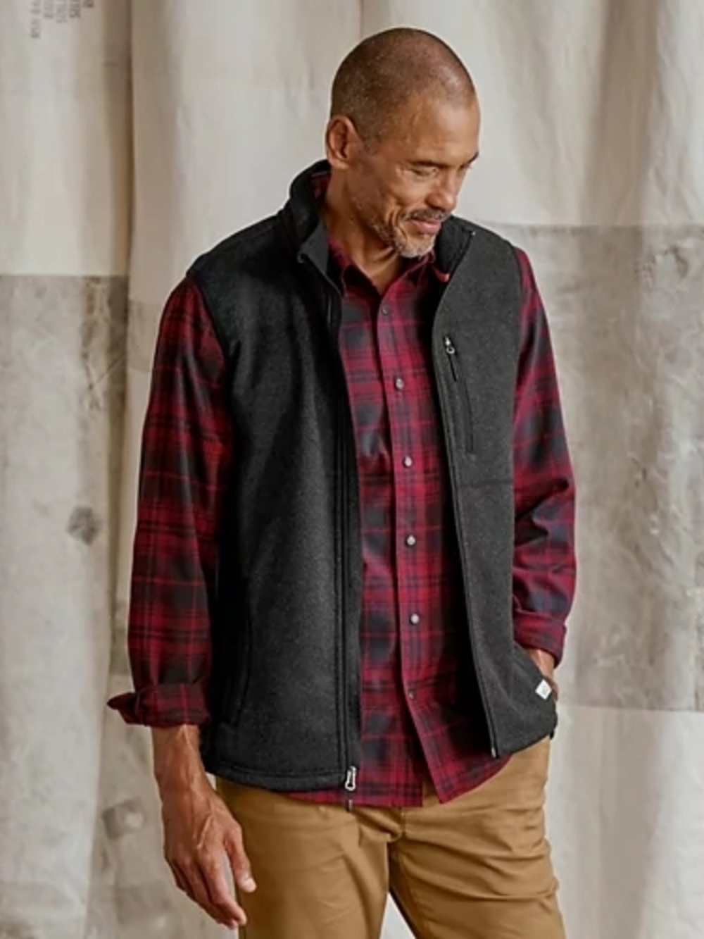 Men's Orvis R65 -- Dark Gray Fleece Zip Vest - Casual Layering -- L